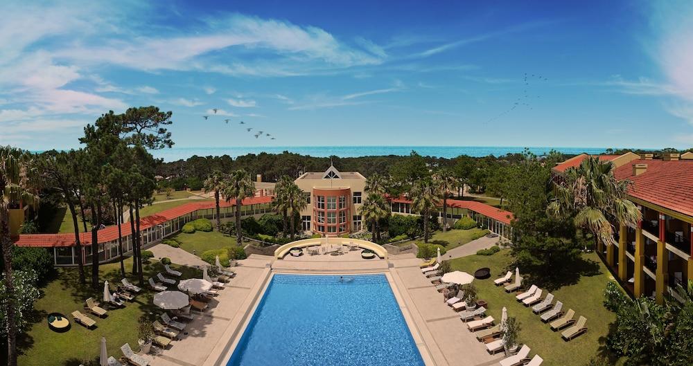 Mantra Resort Spa & Casino La Barra Exterior photo